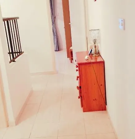 Khloraka Apartment-maisonette *